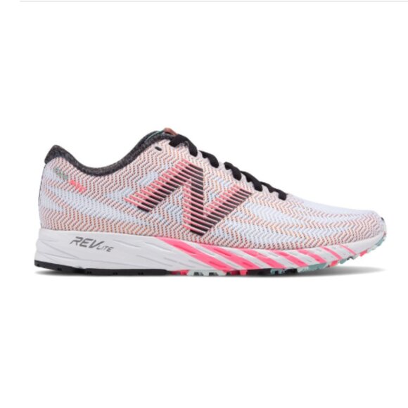 New Balance Women's 1400 V6 Running Shoe - Picture 2 of 10